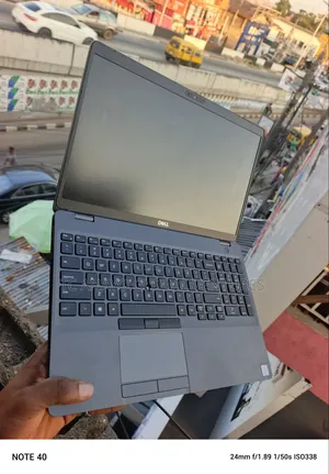 Dell Latitude 5500 Laptop - 8GB RAM, 256GB SSD