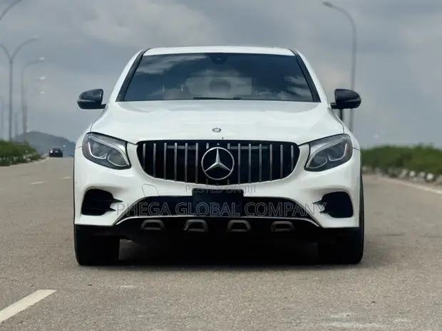 Mercedes-Benz GLC300 Coupe 2017 White - 1