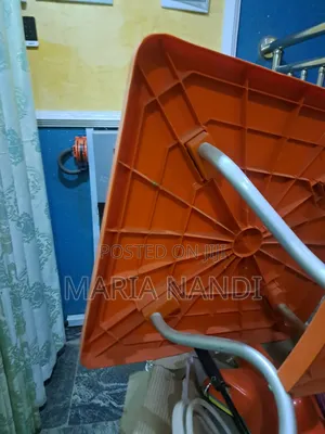 Home Interiors Filin Wurin Zama na Bar na Murabba'i