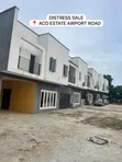 3-Bedroom Townhouse/Terrace a Aco Estate, Lugbe don siyarwa - 1