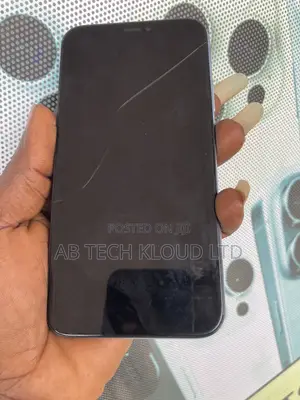 Apple iPhone XR 64GB Blue