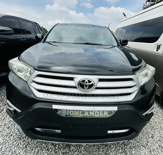 2013 Toyota Highlander 3.5L 4WD Black - 1