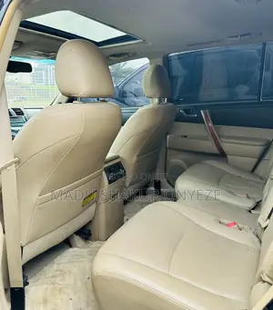 2013 Toyota Highlander 3.5L 4WD Black