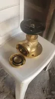 2 1/2" Brass Landing Valve - 2