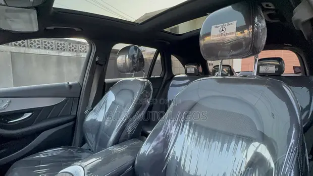 2019 Mercedes-Benz GLC300 4MATIC AMG Gray - 1