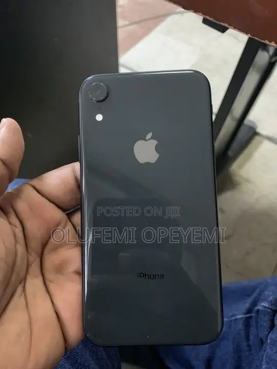 Apple iPhone XR 64GB Baki (An Yi Amfani Da Shi) - 1