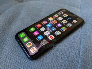 Apple iPhone XR 64GB Baki (An Yi Amfani Da Shi)