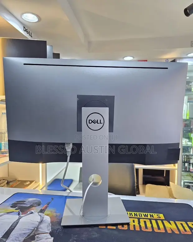 Dell 27" Frameless 4K UHD IPS Monitor (U2718Q) - 1