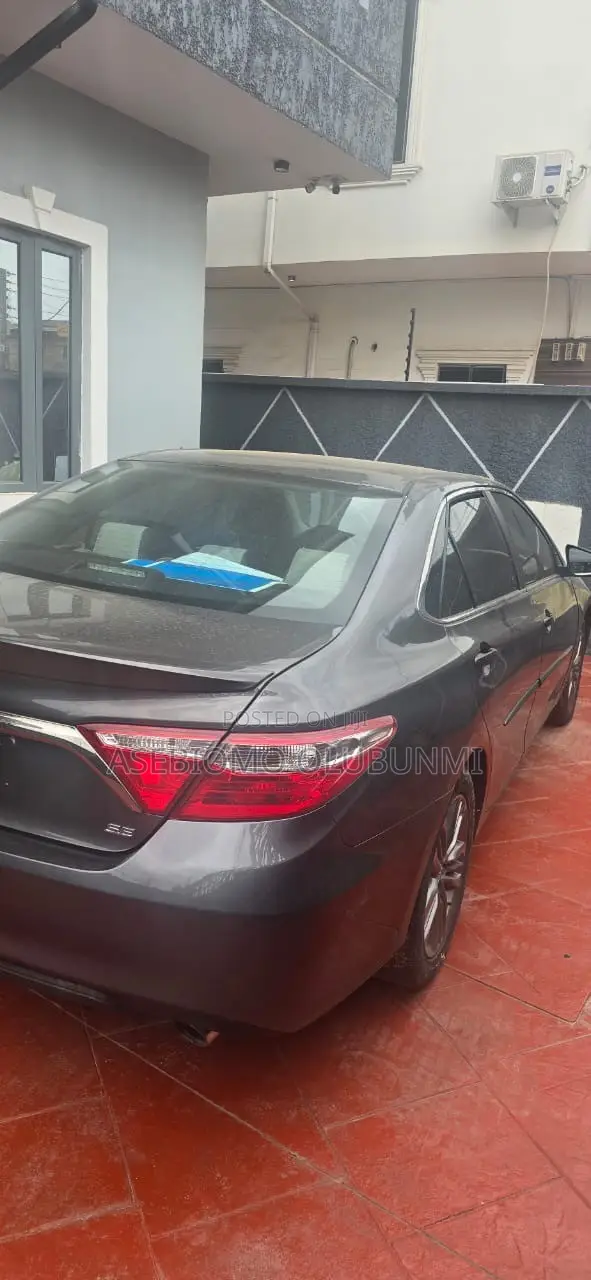 2017 Toyota Camry SE Sedan - Wadda Aka Shigo Da Ita - 1