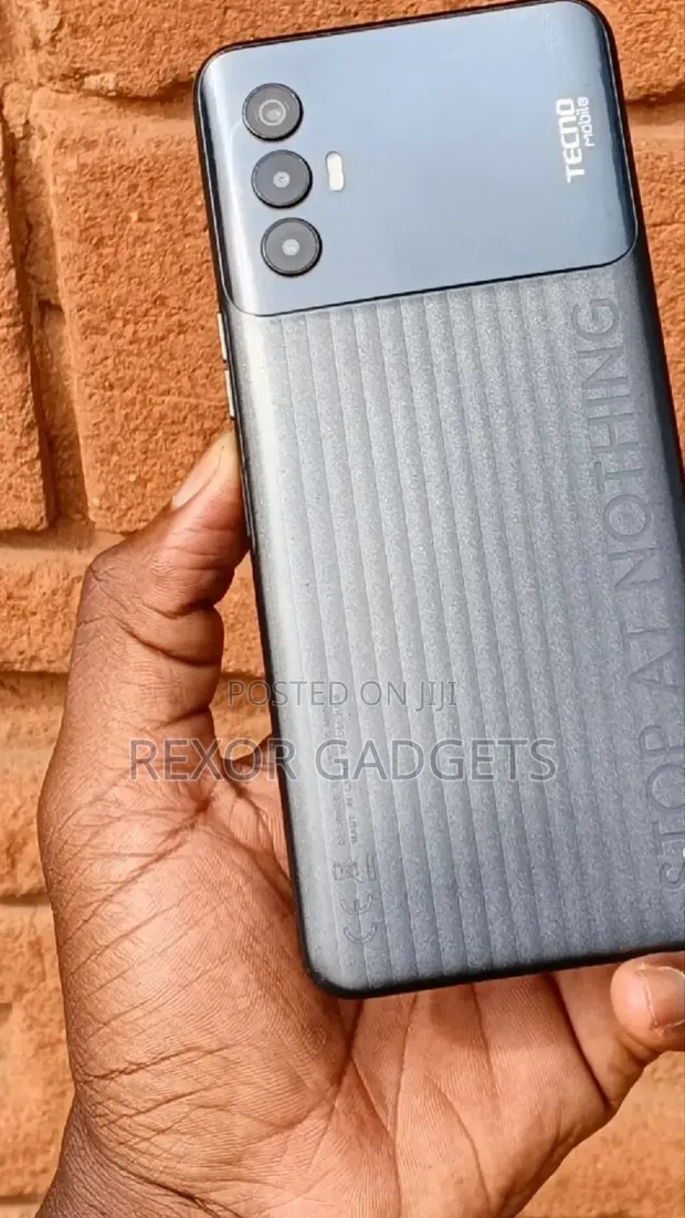 New Tecno Spark 8 Pro 128GB Blue - 1