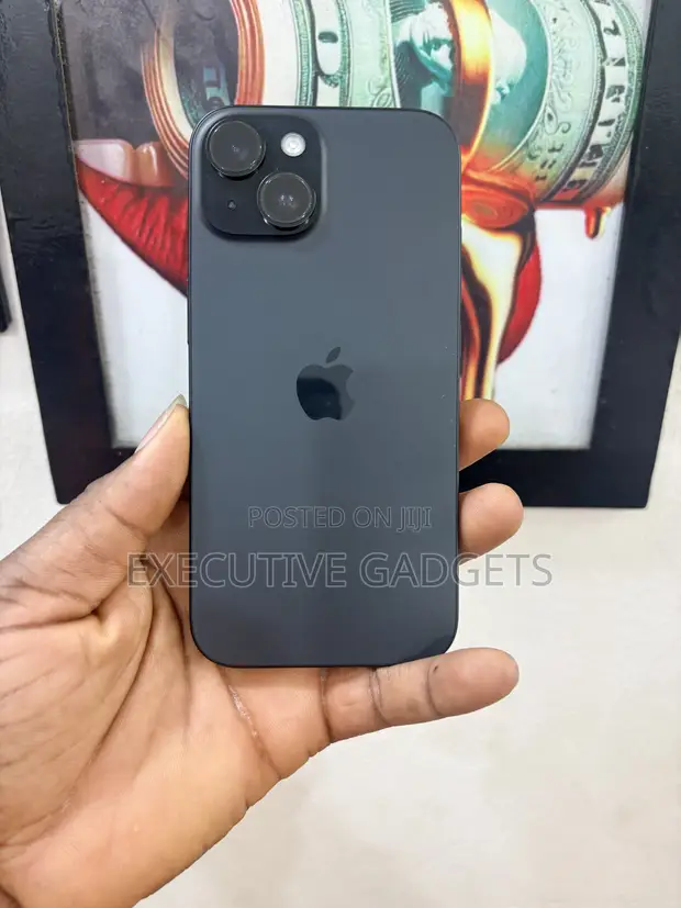 Apple iPhone 15 128GB Baki - 1