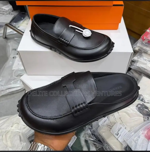 Hermès Paris Leather Loafers - 1