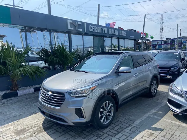 2018 Hyundai Santa Fe Limited Ultimate AWD Silver - 1