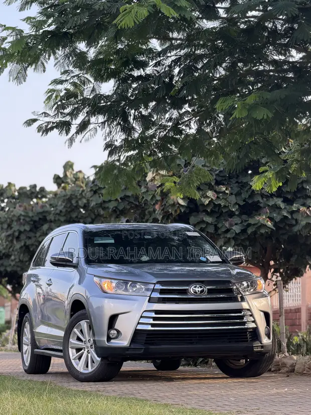 2016 Toyota Highlander Limited V6 4x4 Silver - 1