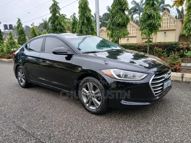 2017 Hyundai Elantra Limited Sedan FWD (2.0L) - Black - 1