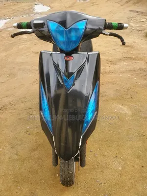 Kymco Agility 2023 Scooter - Baƙi