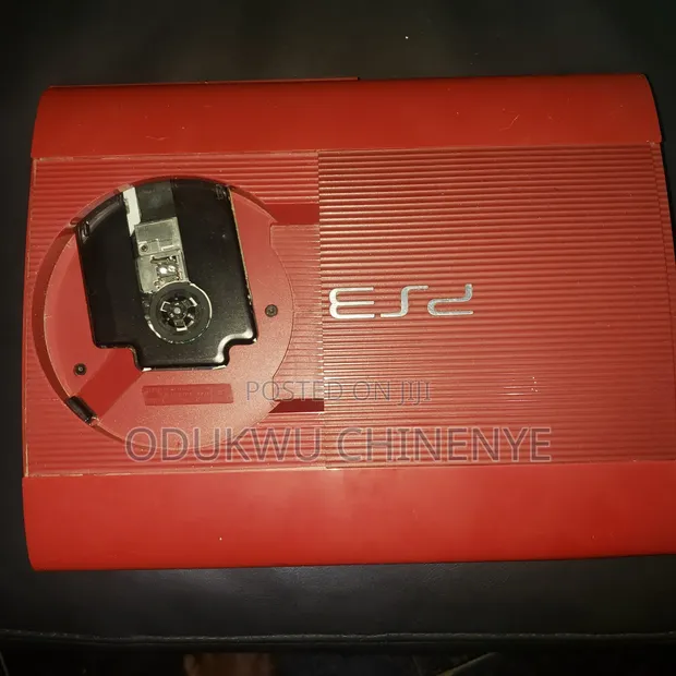 Hacked PS3 Super Slim Console - 1