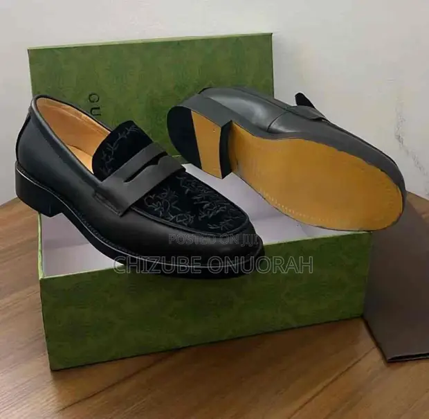 Gucci Black Leather Loafers - Size 40-47 - 1
