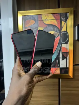 Apple iPhone XR 64GB Red