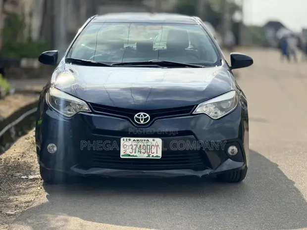 2015 Toyota Corolla LE Sedan - Belgium Grade - 1