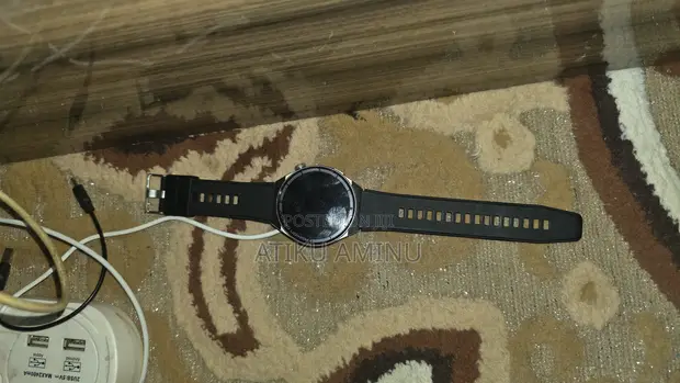 H4 Pro Max Smart Watch AMOLED - 1