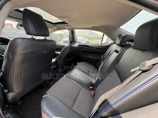 2017 Toyota Corolla SE Special Edition Sedan - 1