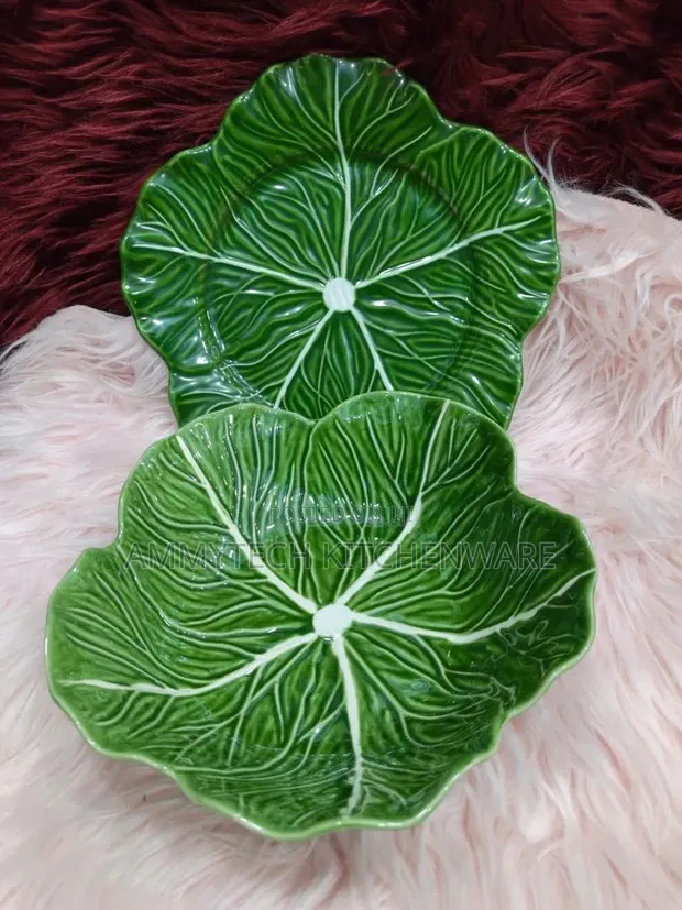 Classic Green Ceramic Cabbage-Leaf Serving Plates & Bowls - 1