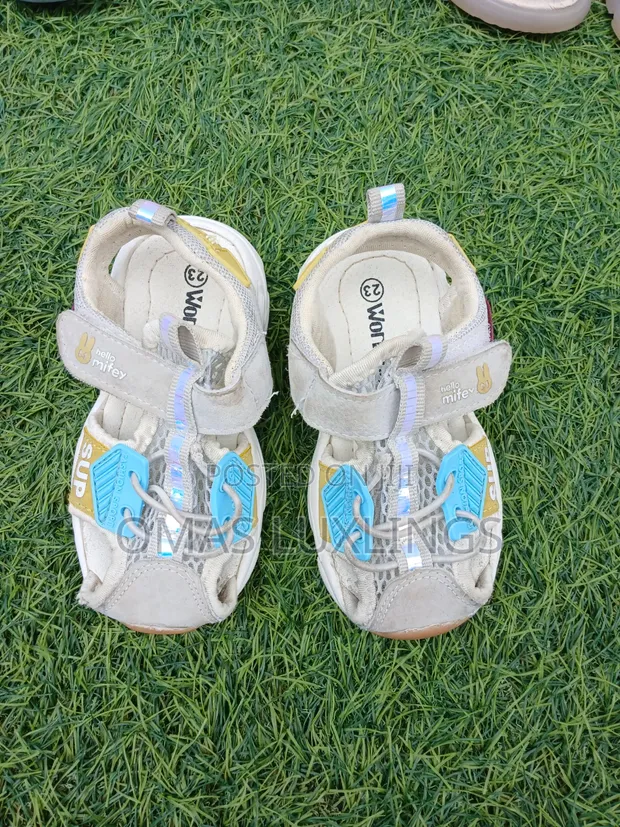 Kiddies Sandals - Girman 23 - 1