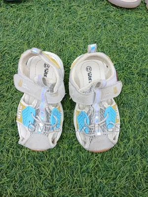 Kiddies Sandals - Size 23