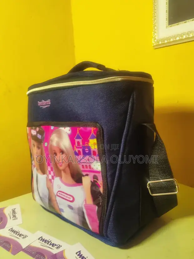 Bags 4 U Black Formal Lunchbox - 1