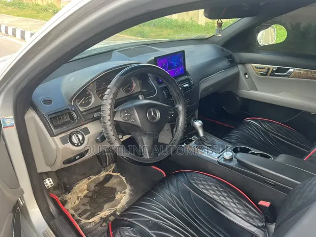 2008 Mercedes-Benz C300 Sport Sedan AWD - 1