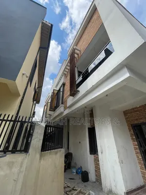 4-Bedroom Duplex da BQ a Ifako-Ogba Don Siyarwa