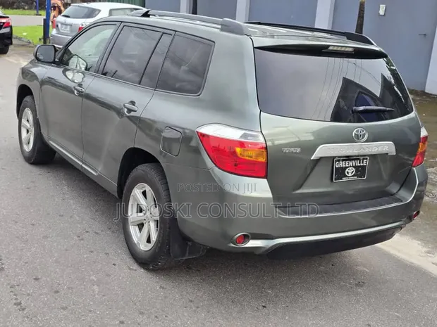 Toyota Highlander 2008 Green - 1