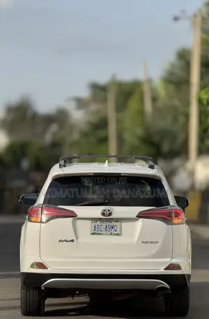 2017 Toyota RAV4 Limited AWD SUV