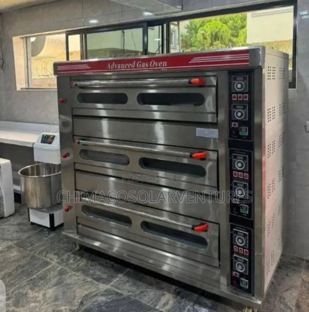 Galaxy Kitchen 3-Deck Commercial Gas Bakery Oven - 1