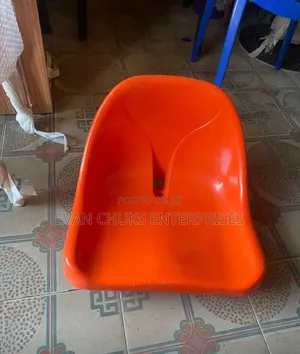 Babban Jakan Wurin Zama na Filin Wasa