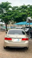 Honda Accord 2014 Zinariya - 1