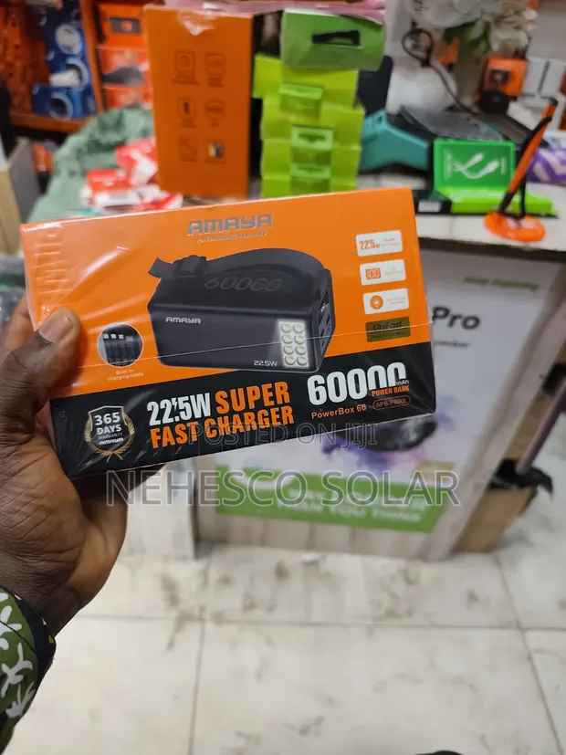 Mai Ɗorewa 60000mAh Super Fast Power Bank - 1