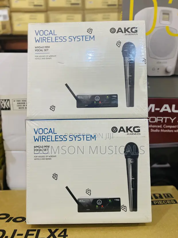 AKG WMS40 Mini Vocal Wireless Microphone System - 1
