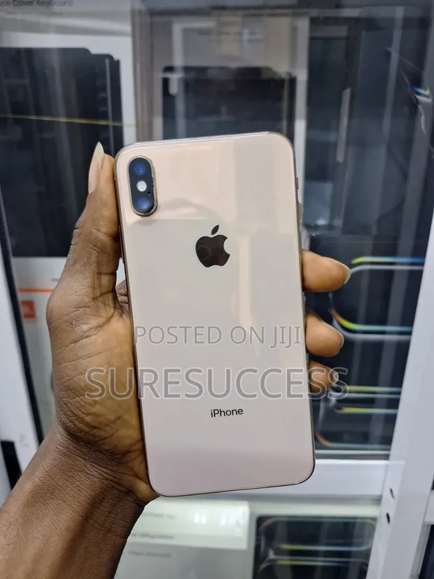 Apple iPhone XS Max 256GB Gold (Used) - 1
