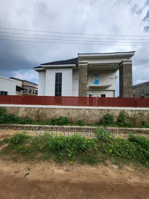 6-Bedroom Duplex da BQ a Lugbe Seaman Estate, FHA