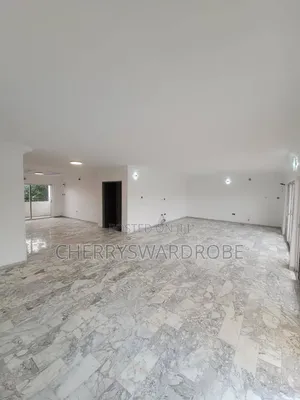 Gidan Zamani Mai Dakuna 3 da Ayyuka Cikakke a Old Ikoyi Don Siyarwa