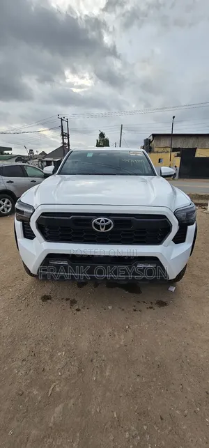 2024 Toyota Tacoma TRD