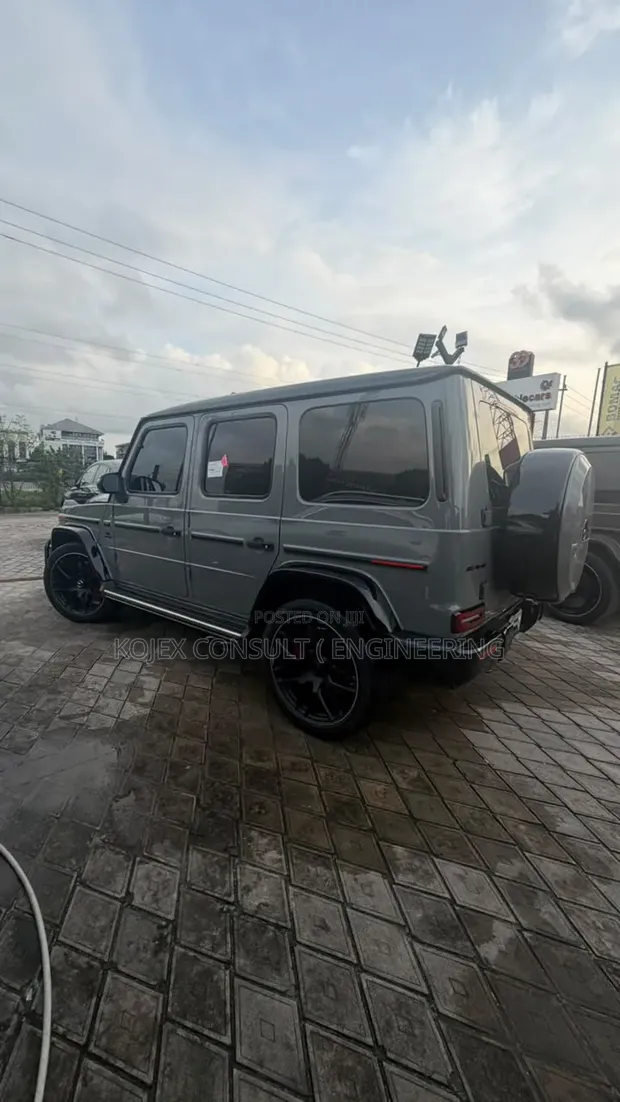 Mercedes-Benz G 63 AMG 2022 Grey - 1