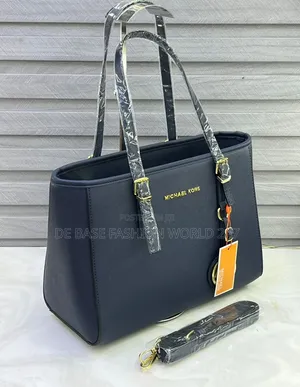 Michael Kors Luxury Jaka - Duk Launuka Akwai