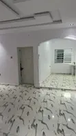 Sabbin Gidaje 2-Bedroom na Siyarwa a Alasa Estate, Ibadan - 3