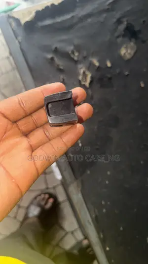 2016 Honda Pilot Headlight Glass