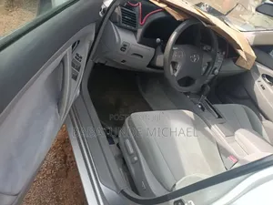 2011 Toyota Camry LE 2.5L Silver