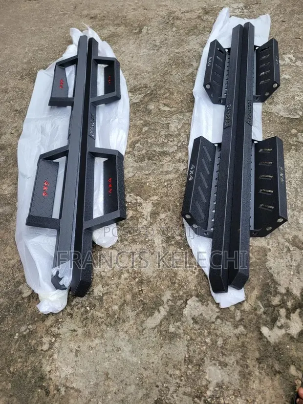 Rugged Side Step don Toyota Tacoma - 1