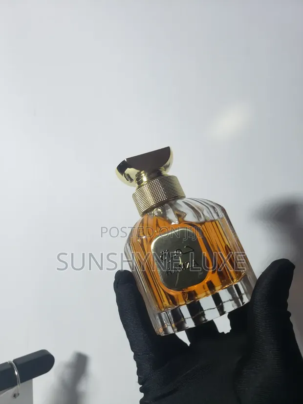 Hamza Perfume - Khamrah Inspired - 1